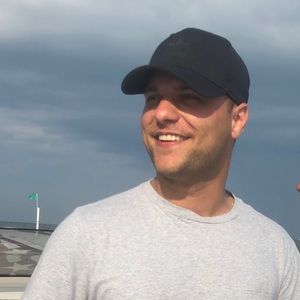 Meet your Posher, Colby